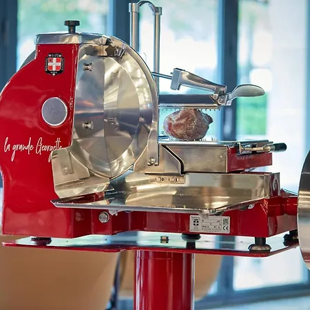 La Caserne Chanzy & Spa, Autograph Collection Hotel