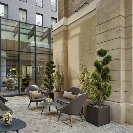 La Caserne Chanzy Hotel&spa, Autograph Collection 5*