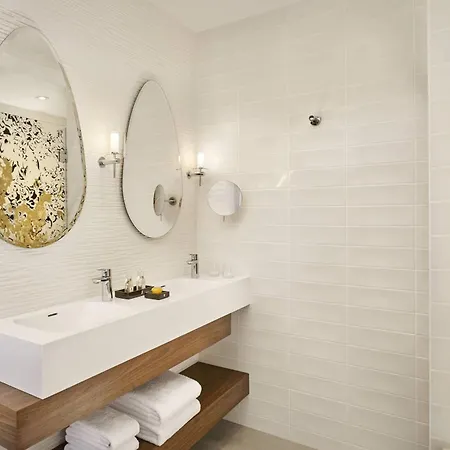 מלון La Caserne Chanzy & Spa, Autograph Collection