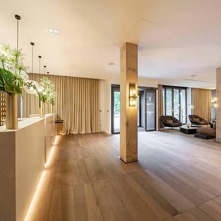 La Caserne Chanzy & Spa, Autograph Collection Szálloda 5*