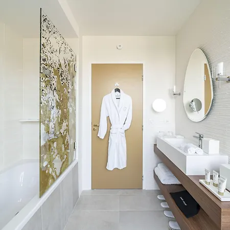 La Caserne Chanzy & Spa, Autograph Collection 5* Reims