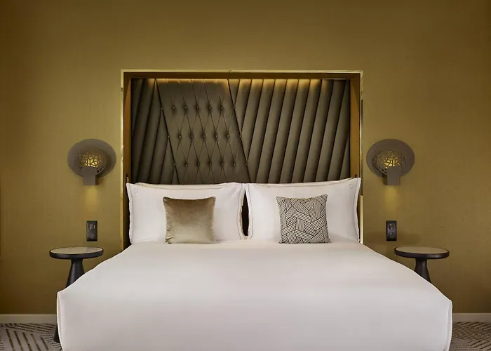 Szálloda La Caserne Chanzy & Spa, Autograph Collection 5*